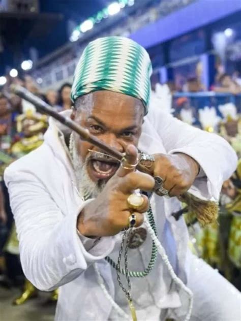 Brown Fala Sobre Religiões Africanas Tomarem O Carnaval