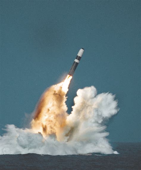 File Trident Ii Missile Image  Wikipedia The Free Encyclopedia