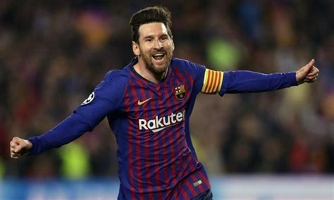 Also known as leo messi, is an argentine professional footballer who plays for and captains th. ميسي يستعد لمفاجأة زملائه في برشلونة | رياضة | عرب 48