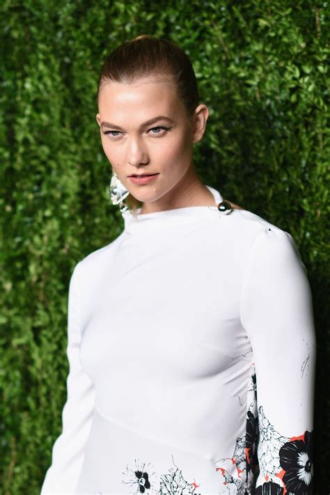 Karlie Kloss At 13th Annual Cfdavogue Fashion Fund Awards In New York