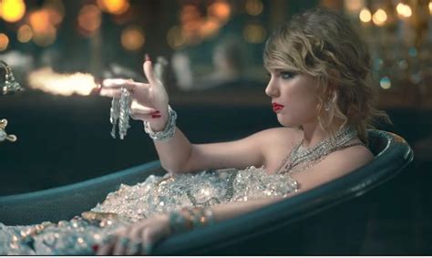 Taylor Swift Records Two Songs For Spotify Singles Cnet