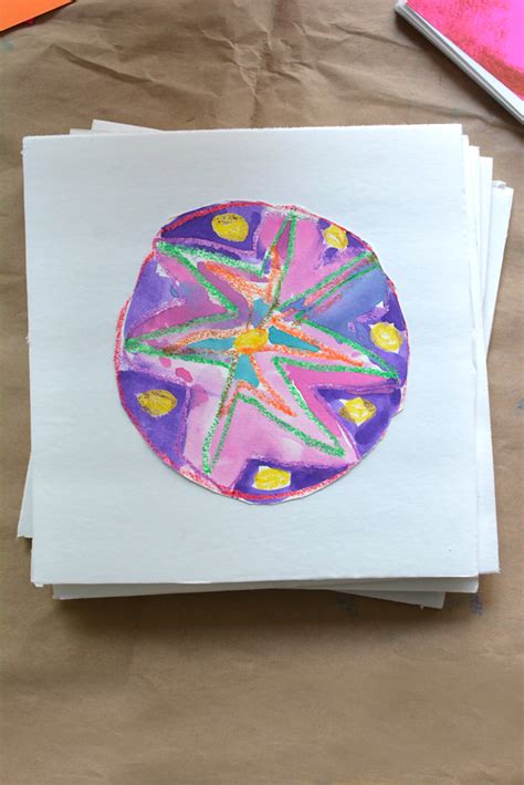 Make Circle Art Easy Art Project For Littles