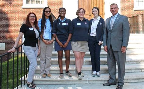 Newark Charter Students Help Amend Delaware Law Center For