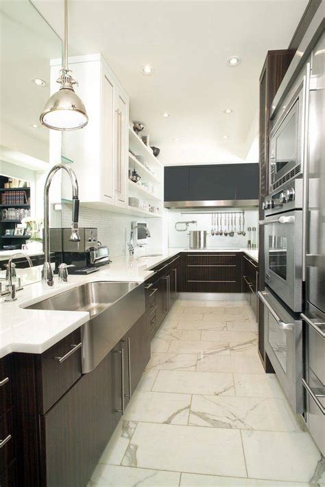 37 Examples Of Galley Kitchen Lighting That Looks Very Impressive