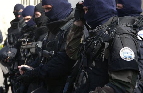 the national gendarmerie intervention group commonly abbreviated gign french groupe d