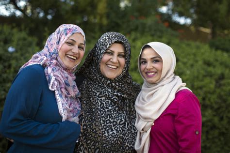 California Muslim Women Reconsider Wearing Hijab Over Safety Concerns
