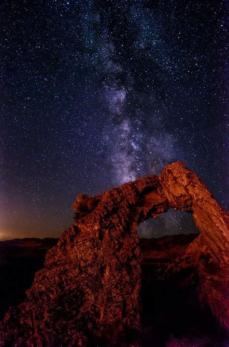 Milky Way Over Chinese Arch Milky Way Night Sky Wallpaper Utah