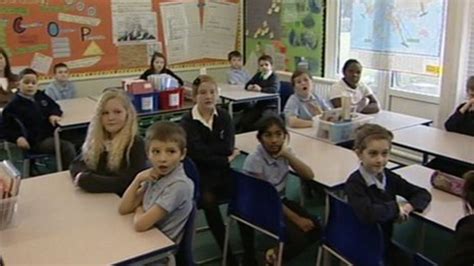 Basildon Schools Use Elocution To Help Pupils Spelling Bbc News