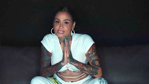 kehlani shows appreciation for all women in her sexy can i video