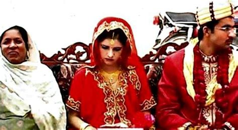 برطانیہ‌ پاکستانی لڑکیوں کی جبری شادیوں میں‌ اضافہ