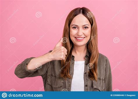 Photo Of Cheerful Mature Woman Show Thumb Up Recommend Advertise Great