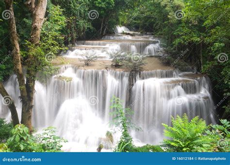Silky Waterfall Stock Photo Image Of Nature Environment 16012184