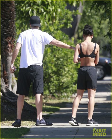 Robert Pattinson And Fka Twigs Hit The Gym For Couple S Workout Photo 3353238 Robert Pattinson