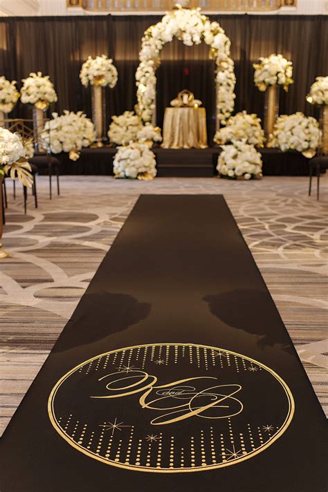 Wedding Ideas 10 Ways To Decorate Your Ceremony Aisle Inside Weddings