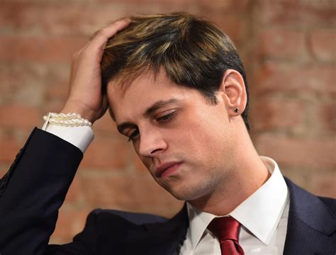 Milo Yiannopoulos Resigns From Breitbart Following Paedophile Comments The Independent