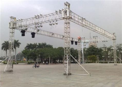 Ground Support Truss System With Performance Stage Tentandtrussandstage