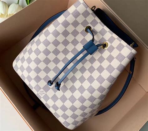 Louis Vuitton Damier Azur Canvas Neonoe Bucket Bag N40153 Bleuet