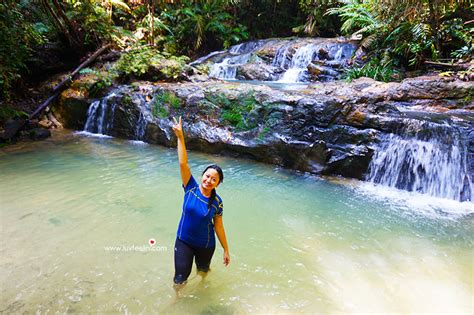 It is wrong doing to trek outside permitted loop a & b. Wawasan Waterfalls 蒲种娃娃山三级瀑布