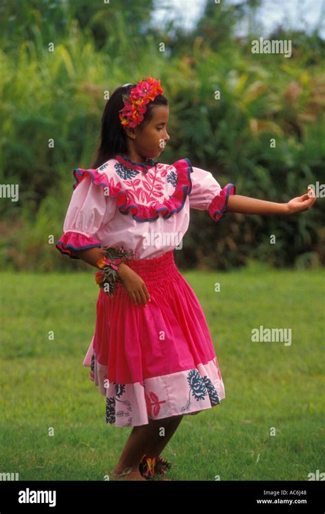 1 One Hawaiian Girl Girl Children Hula Dance Hula Dancer Hula