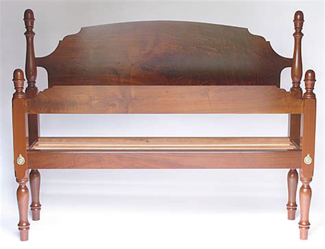 Eric Jacobsen Furniture Maker Acorn Bed Walnut Queen Size With