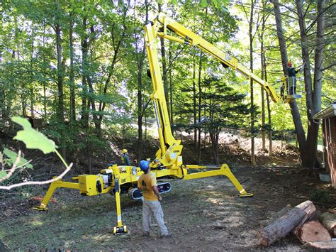 Forestry Bucket Truck Spider Lift For Tree Services