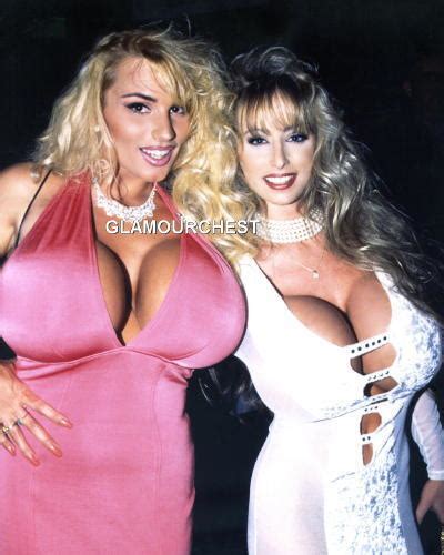 LISA LIPPS WENDY WHOPPERS 8X10 ORIGINAL PHOTO 40001 BUSTY LEGENDS EBay