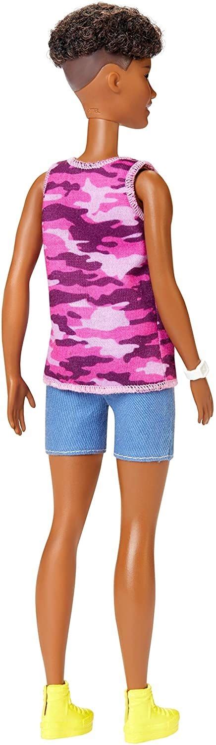 Barbie Fashionista 128 Comprar Em Michigan Dolls