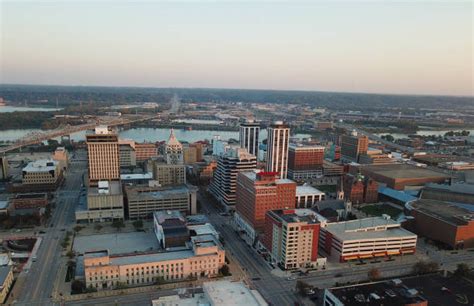 20 Peoria Illinois Skyline Stock Photos Pictures And Royalty Free