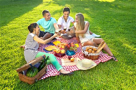 Pack Up Summer Fun With A Picnic