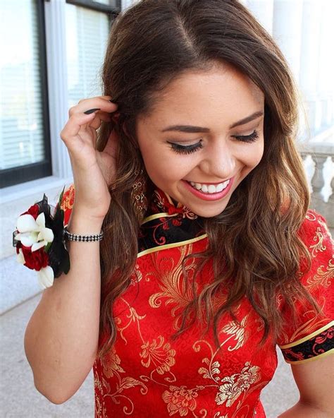 this teen wore a traditional chinese dress to prom and caused a huge controversy