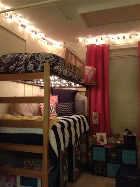 Pin By Emily Sochovka On Dream Home Cozy Dorm Room Dorm Bunk Beds College Bunk Beds