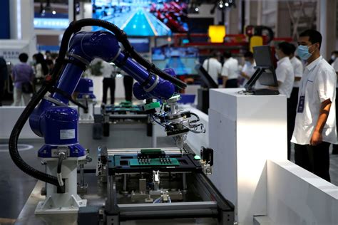 Chinas Electronic Information Manufacturing Sector Maintains Stable
