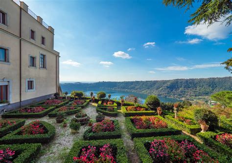 The Italian Village Of Nemi Roma In Lazio Italy E Borghi