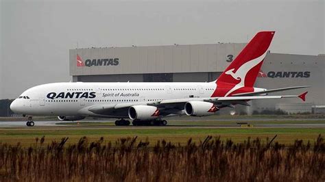 View today's qan share price, options, bonds, hybrids and warrants. Why the Qantas share price has crashed today