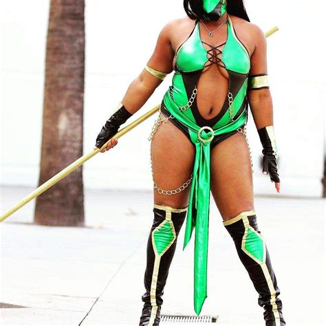 Jade Cosplay From Mortal Kombat Cosplay Amino