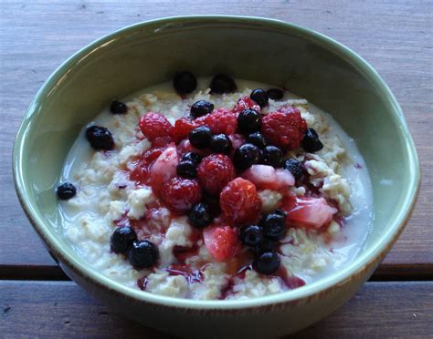 Oatmeal W Berries — Real Food Tastes Good