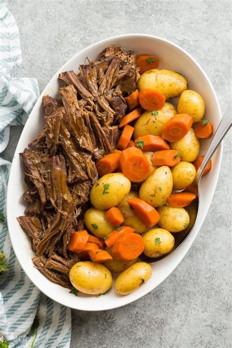 Season with salt and pepper, then add garlic, worcestershire sauce, thyme, tomato paste and beef broth. Perfect Instant Pot Pot Roast Recipe (pressure cooker pot ...