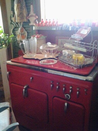 Love My Stove Kitschy Kitchen Red Kitchen Kitchen Stuff Vintage