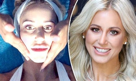 Roxy Jacenko Indulges In Mini Facial And Oxygen Treatment Daily Mail