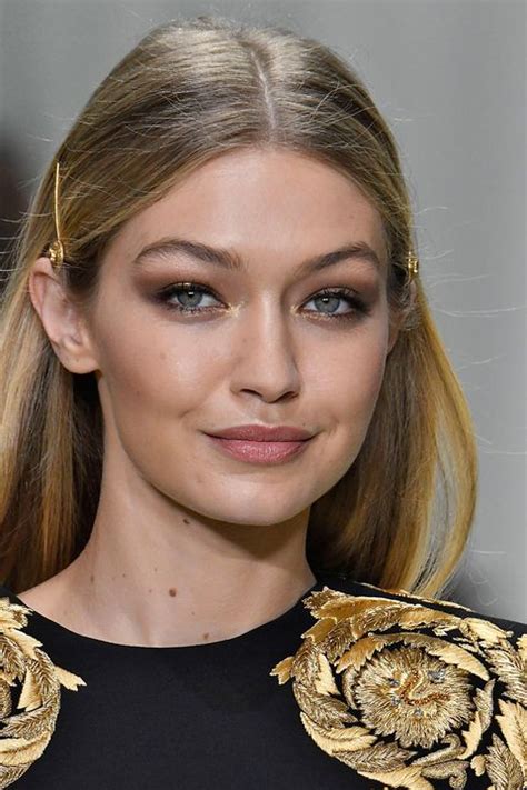 Gigi Hadid Makeup This Is The Makeup Trick Gigi Hadid Uses To Make Her