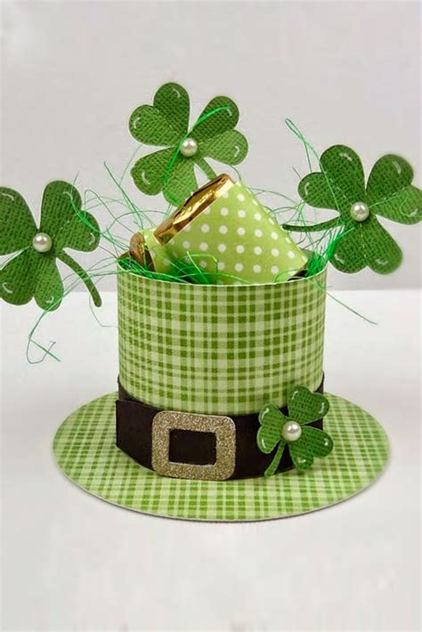 24 St Patricks Day Decorations To Impress Your Guests Glaminati Com