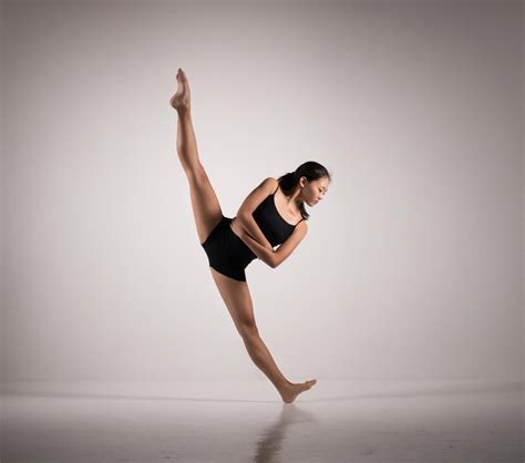 how i shoot dancers 4 simple tips dance photography poses dancer photography dance photography