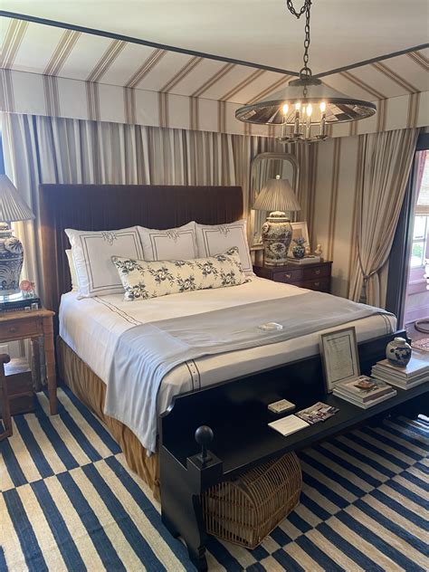 How To Create Dreamy Room And Bed with Curtains