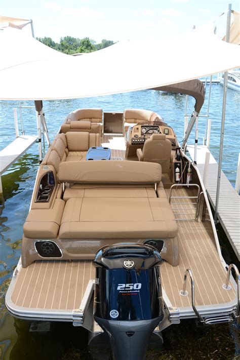 2019 Bennington Luxury Performance Pontoon Boats Overview Artofit