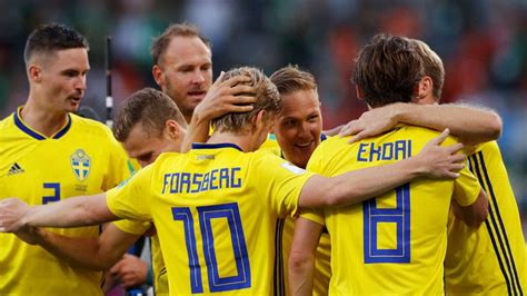 Only two teams from each group were able to qualify for the next round. Sweden power into World Cup last 16 by beating Mexico ...