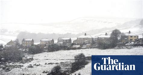Snow In The Uk In Pictures Uk News The Guardian