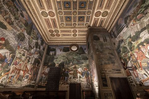 Linea Light Group Illumina La Cappella Dei Magi Di Palazzo Medici