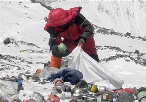 Mount Everest Is Being Polluted By Human Waste Left By Climbers Indiatv
