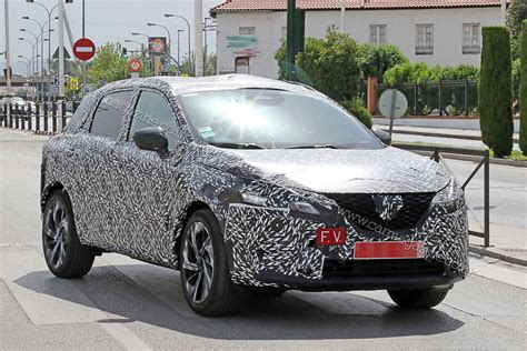 New Model And Performance 2022 New Toyota Avensis Spy Shots New Cars