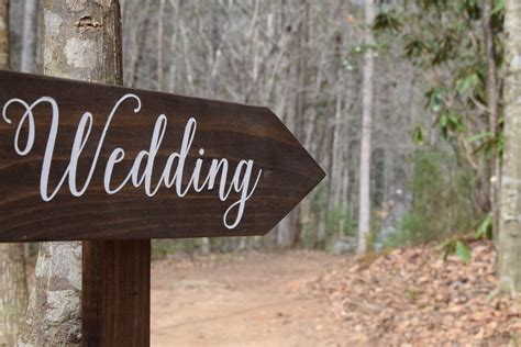 Oh Hello Wedding Arrow Sign Wood Wedding Directional Sign With Etsy